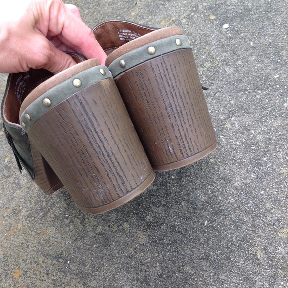 Dansko Deni Fringe Hunter Green Nubuck Clogs 40 - Picture 8 of 10